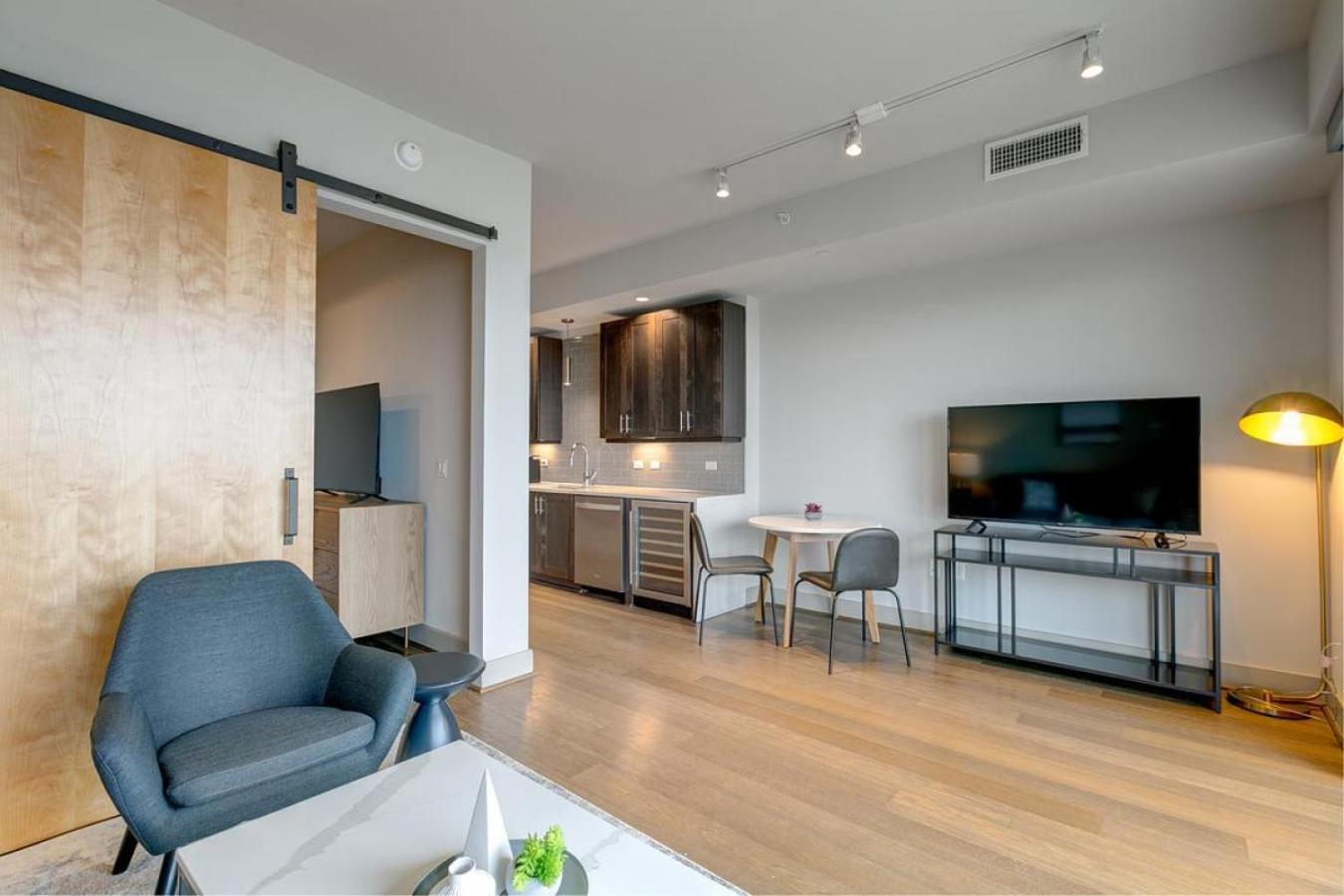 Landing - Modern Apartment With Amazing Amenities Dallas Luaran gambar